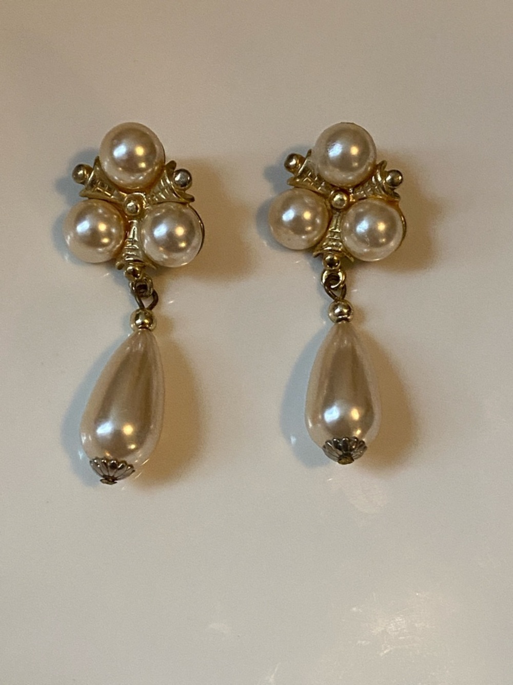 VTG Gold-Tone Faux Pearl Drop Earrings